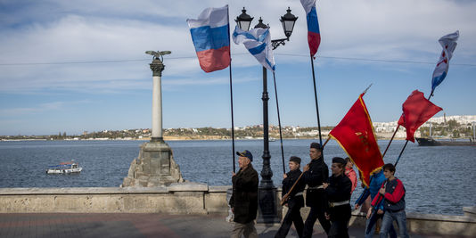 Le Monde: Крым переходит на «московское время» во всем