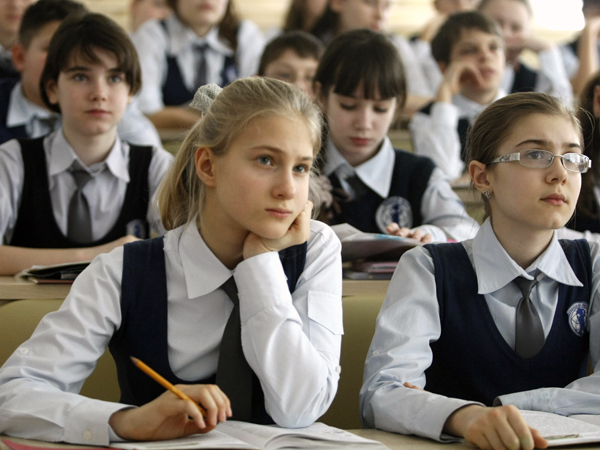 КГГА: Зимние каникулы у киевских школьников продлятся три недели