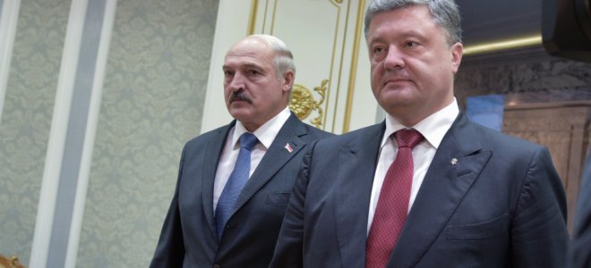 Лукашенко пообещал за сутки сделать все, что попросит Порошенко — СМИ
