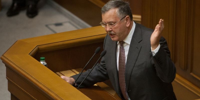 Гриценко: Турчинова посадили в кресло секретаря СНБО, а надо бы его просто посадить