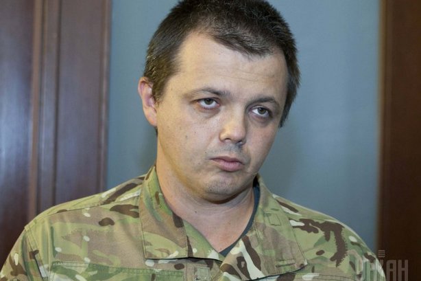 Семенченко: Надеюсь, в Раде хватит голосов для введения военного положения