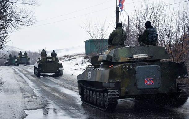 АТЦ: Сепаратисты начали массированную атаку сил АТО в Дебальцево