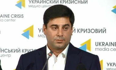 Депутат от Блока Порошенко призывает украинскую диаспору пикетировать российские посольства