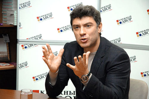 Следком возбудил уголовное дело по факту убийства Немцова
