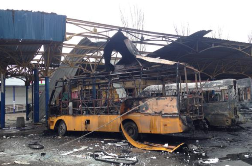 В Донецке обстреляна автостанция, есть погибшие и раненые – СМИ