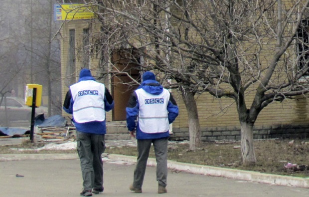 В ОБСЕ фиксируют обстрелы районов вблизи Донецкого аэропорта