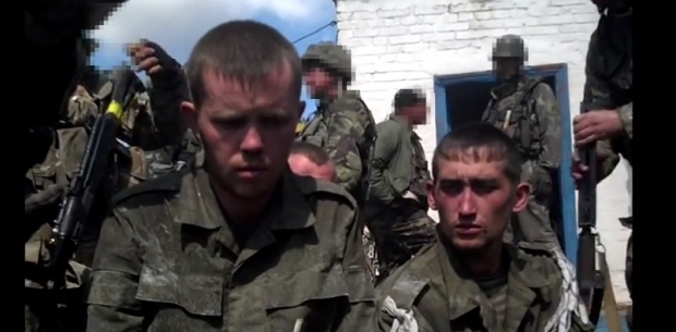 СБУ опубликовала снятое под Иловайском видео с пленными российскими срочниками