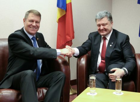 Началась встреча Порошенко и президента Румынии Йоханниса