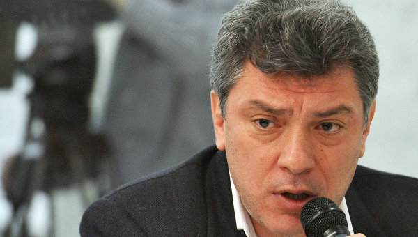 Опубликованы фотографии предполагаемых убийц Немцова, сидящих в машине