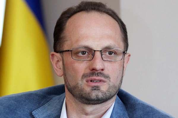Украинский дипломат подозревает, что 9 Мая будет сформирован «новый Варшавский договор»