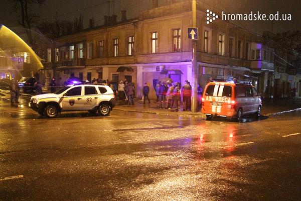 В Одессе взорвали волонтерский центр — Фото