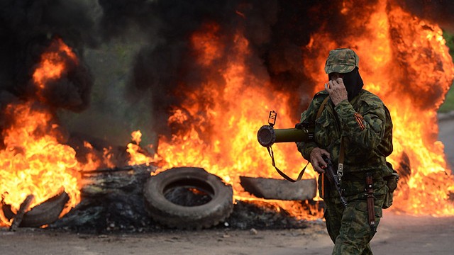 Минобороны: Сепаратисты обстреливают Широкино из минометов
