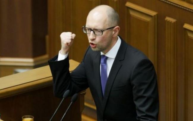 Яценюк считает, что строительство «Стены» поможет развитию украинской экономики