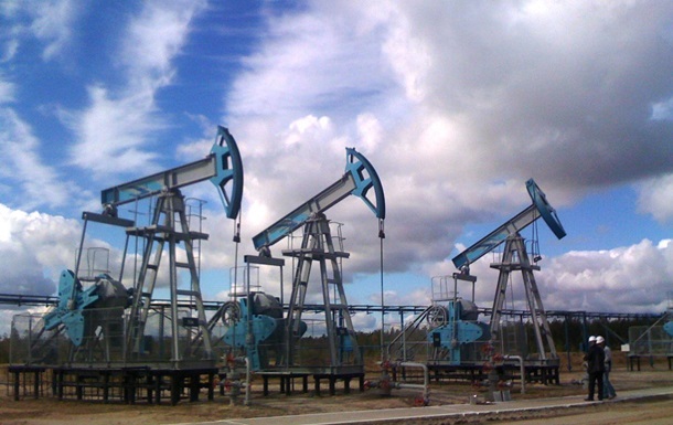 Цены на нефть падают из-за заявлений Саудовской Аравии о желании сохранить объем добычи