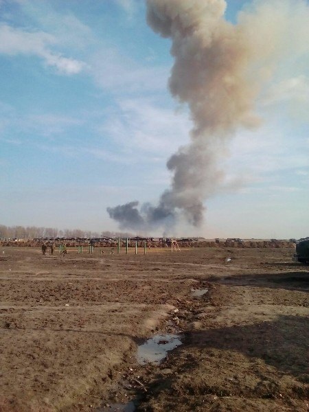 Фото, видео: На Ростовском полигоне взорвались боеприпасы, эвакуируют 4 населенных пункта - 4 - изображение