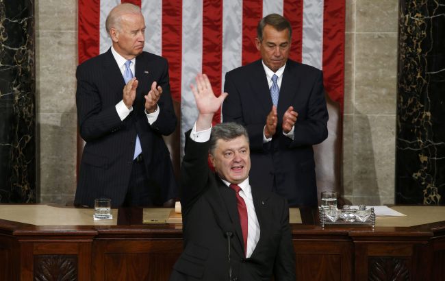Порошенко: Украина рассчитывает на помощь США в реализации Минских соглашений