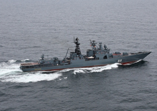 В пролив Ла-Манш зашли российские военные корабли