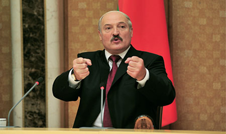 Лукашенко: Воевать не собираемся, но если кому-то захочется, мы достойно его встретим