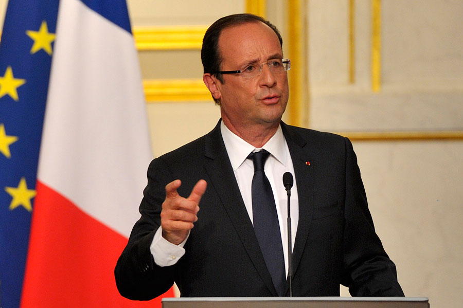 Олланд: Франция не намерена поставлять Украине летальное оружие