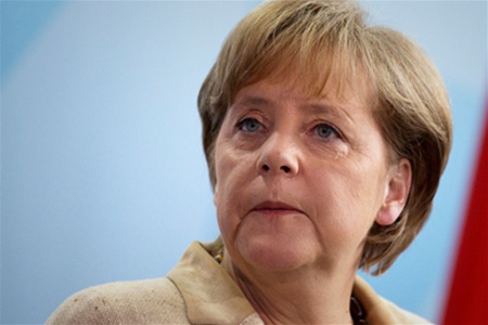 Меркель призвала к восстановлению территориальной целостности Украины