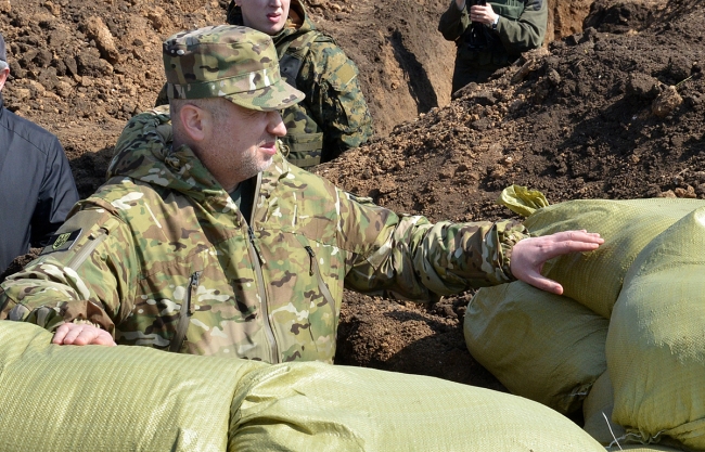 Турчинов: Восстанавливая военный потенциал Украины, мы опираемся на собственные силы