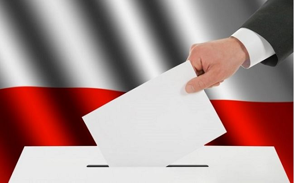 В Польше проходит второй тур президентских выборов