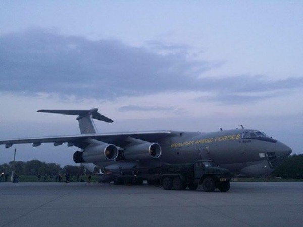 Самолёт с эвакуированными из Непала украинцами прибыл в Киев