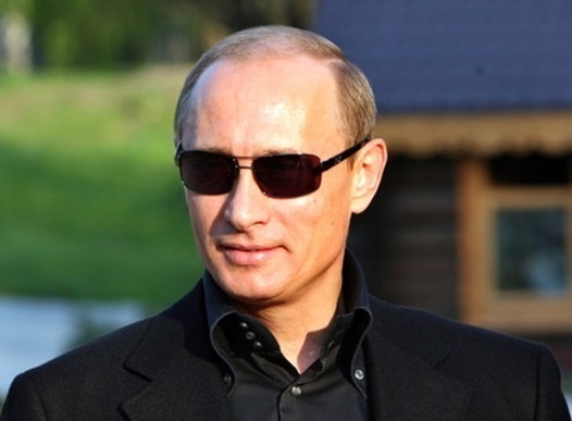 Путин засекретил данные о военных, погибших во время спецопераций в мирное время