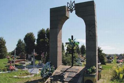 В Польше уничтожили несколько монументов бойцам УПА