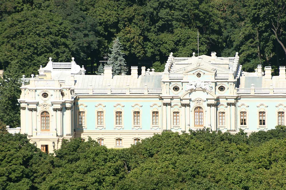 На реставрацию Мариинского дворца Кабмин выделил 100 миллионов