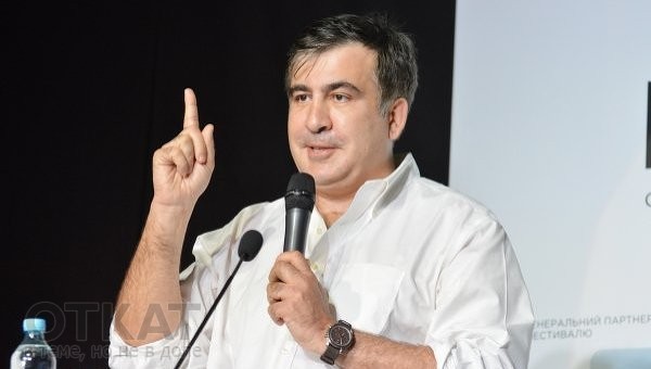 Саакашвили: К хирургу по имени МВФ лучше не обращаться
