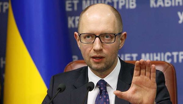 Яценюк: Надеюсь, референдум в Нидерландах не помешает движению Украины в ЕС