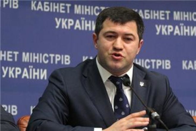 Насиров обещает уволить еще 10 тысяч сотрудников Фискальной службы