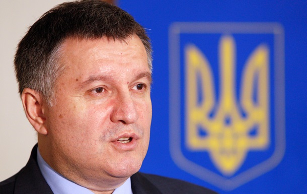 МВД согласилось переводить выступления Авакова на украинский язык