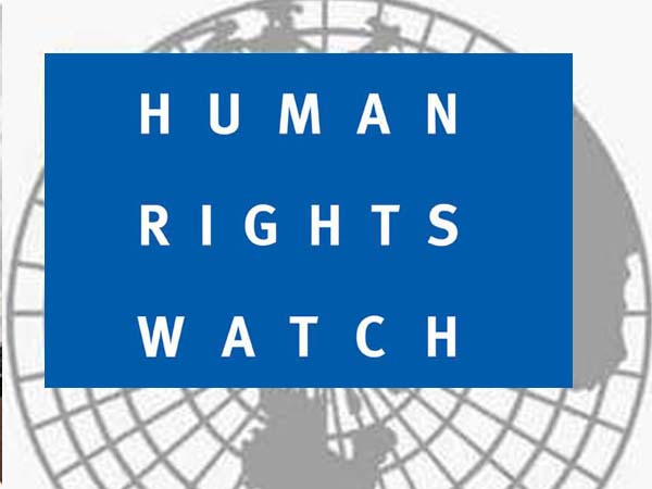 HRW: Обе стороны конфликта в Донбассе нарушали законы войны