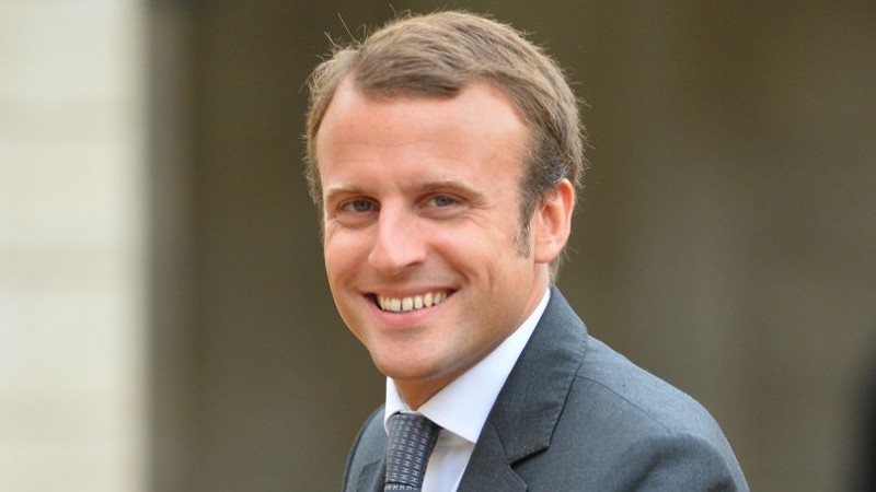 Министр экономики Франции надеется на снятие санкций с России летом 2016 года