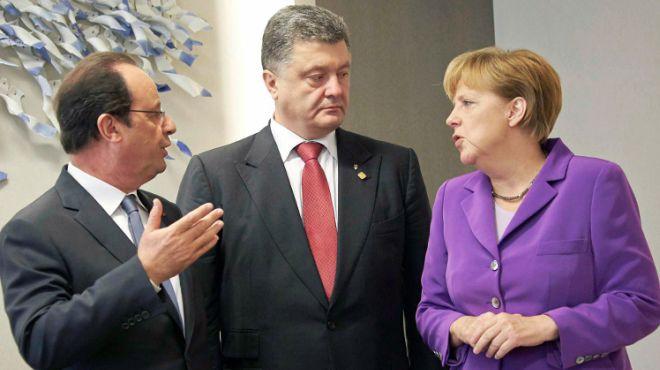 Порошенко провел телефонные переговоры с Меркель и Олландом