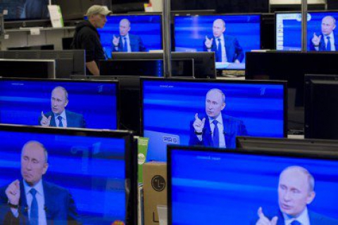 Украинских журналистов просят отказаться от штампов российской пропаганды