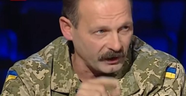 Депутат Барна вступил в перепалку с мужчиной на Майдане (видео)