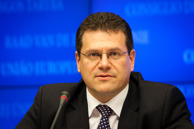 Шефчович: Еврокомиссия готова быть посредником в газовых переговорах между Украиной и Россией