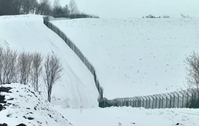 В сети появилось видео «Стены» на границе с РФ