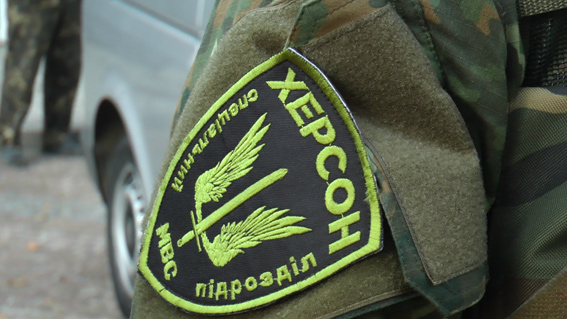 Участники блокады Крыма вступили в конфликт с батальоном «Херсон», применено оружие