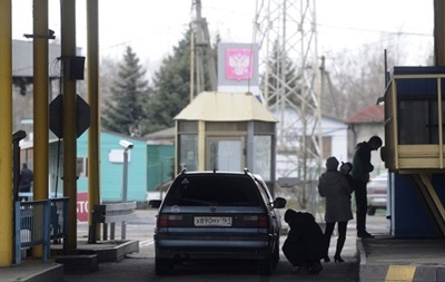 Гражданин Украины пытался провезти в Крым боеприпасы – ФСБ