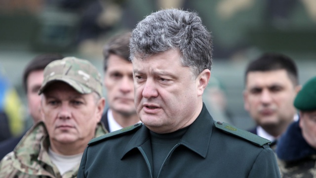 Порошенко: Украина мирно вернет Донбасс в течение одного года