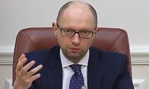 Яценюк рассказал о «компаниях-упырях», срывающих тендеры