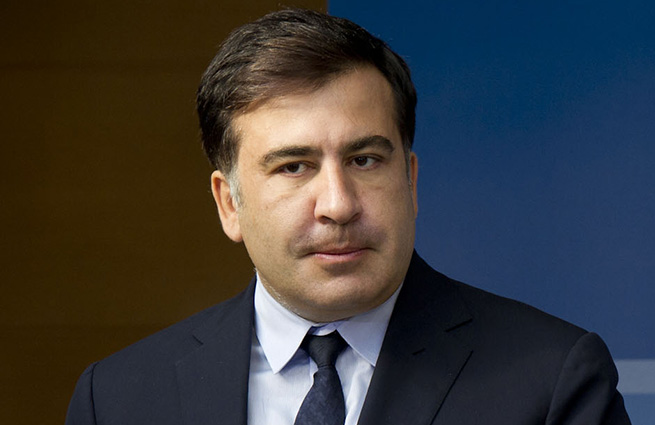 Саакашвили усматривает «российский след» в обострении конфликта в Карабахе