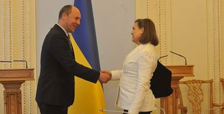 Заверил госпожу Нуланд, что Украина продолжит реформы, – Парубий