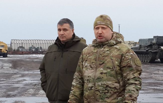 УНА-УНСО объявила Авакова и Турчинова «пособниками Москвы»