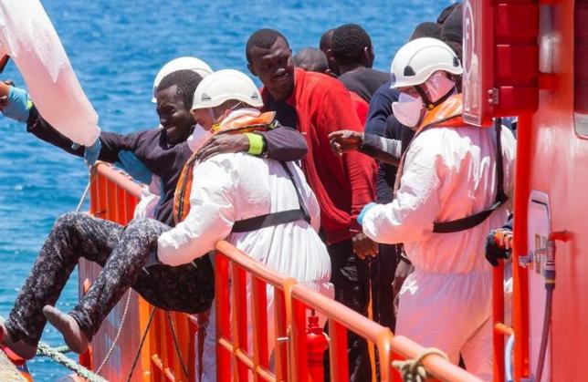 За последнюю неделю в Средиземном море утонули почти 900 мигрантов