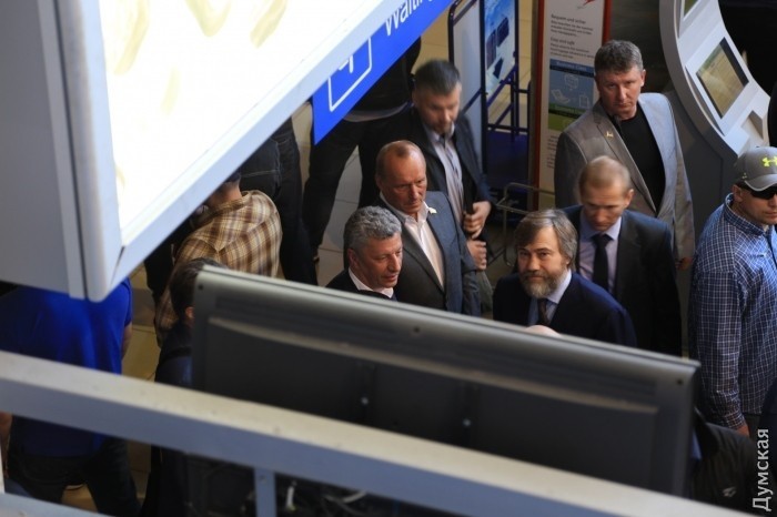 Депутаты от «Оппоблока», которых не пустили в Одессу, улетели в Киев